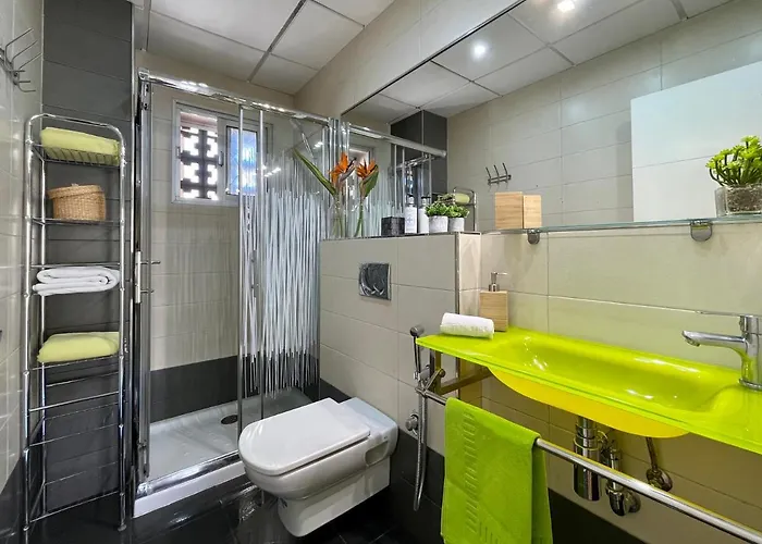 Colibri Comodo, Bonito, Centrico